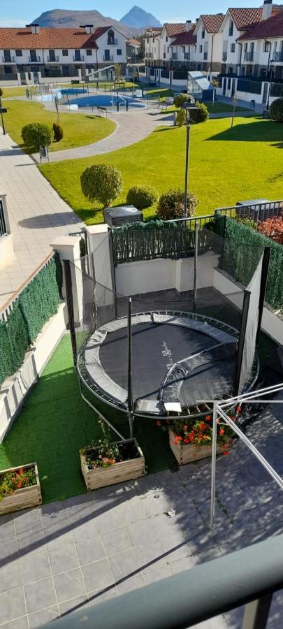 La Casa De Sandra Villa Santa Cilia de Jaca Esterno foto